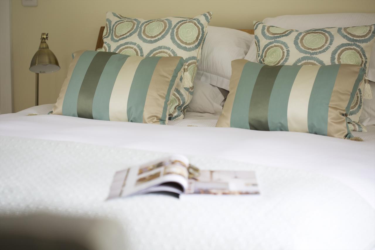 The Royal Oak Hotel Ansty  ภายนอก รูปภาพ