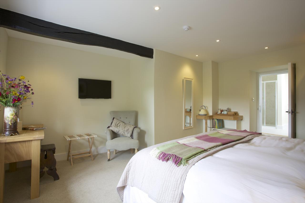 The Royal Oak Hotel Ansty  ภายนอก รูปภาพ
