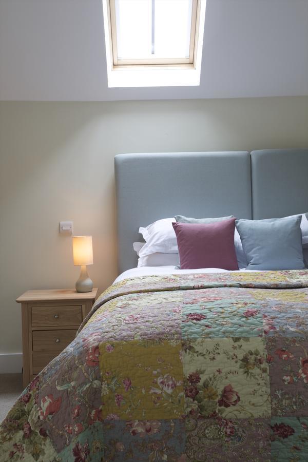The Royal Oak Hotel Ansty  ภายนอก รูปภาพ