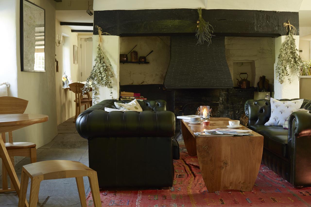 The Royal Oak Hotel Ansty  ภายนอก รูปภาพ