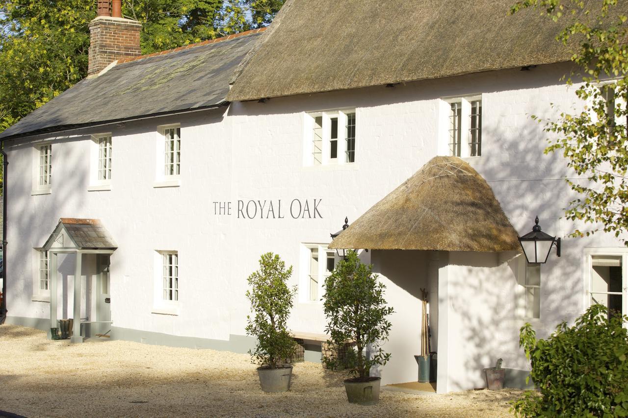 The Royal Oak Hotel Ansty  ภายนอก รูปภาพ